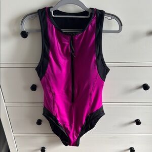 NWOT Gap Swimsuit with Zip Front